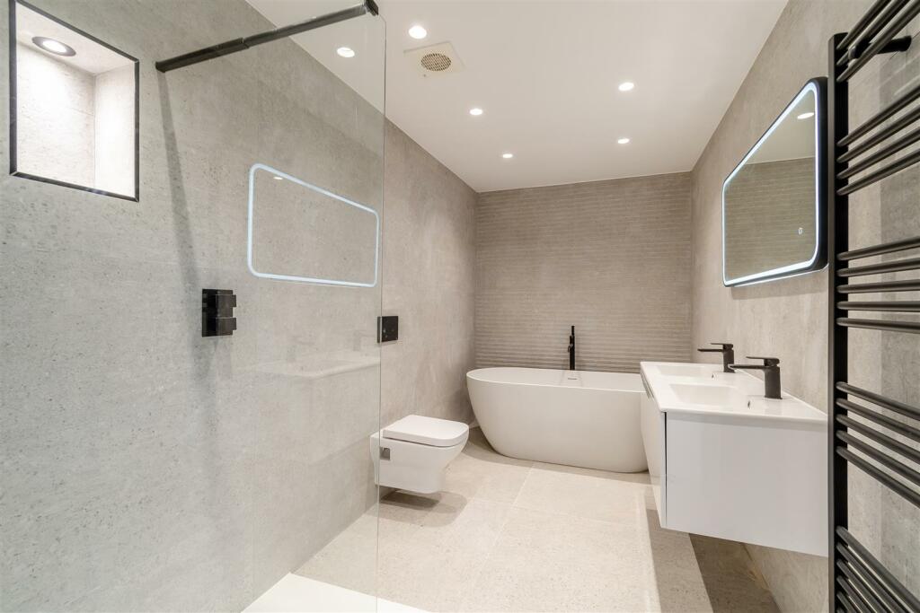8628166-interior28.jpg