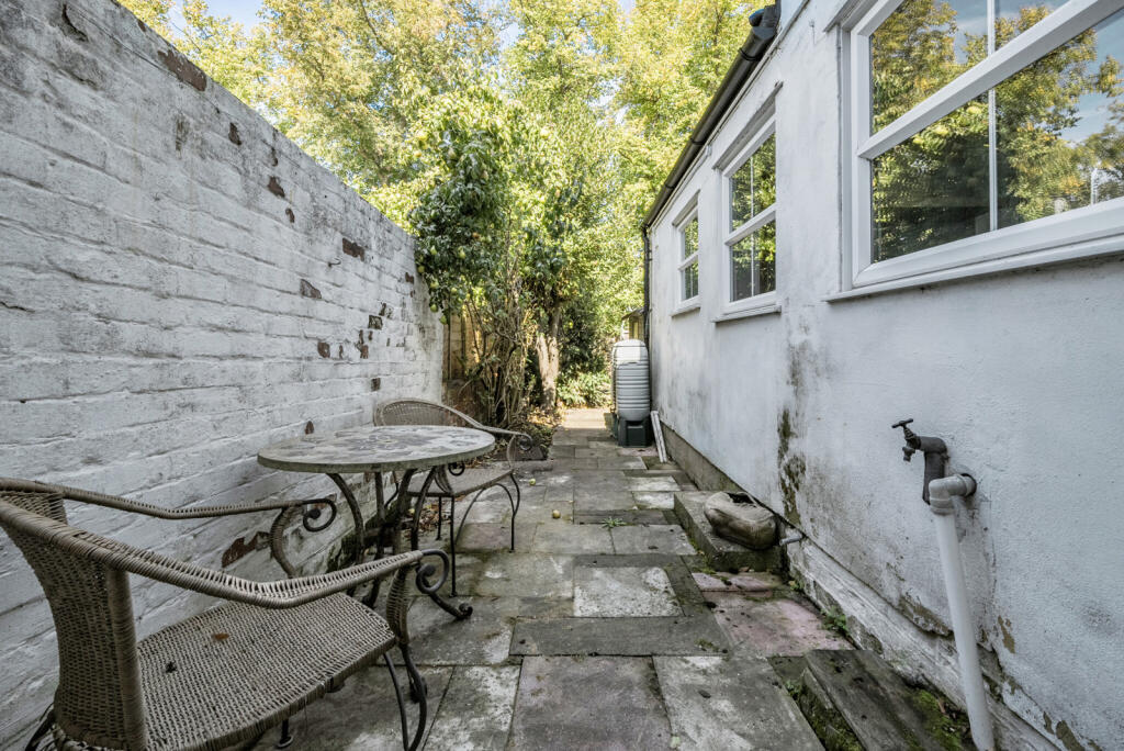 1353571-17-68cd4e...