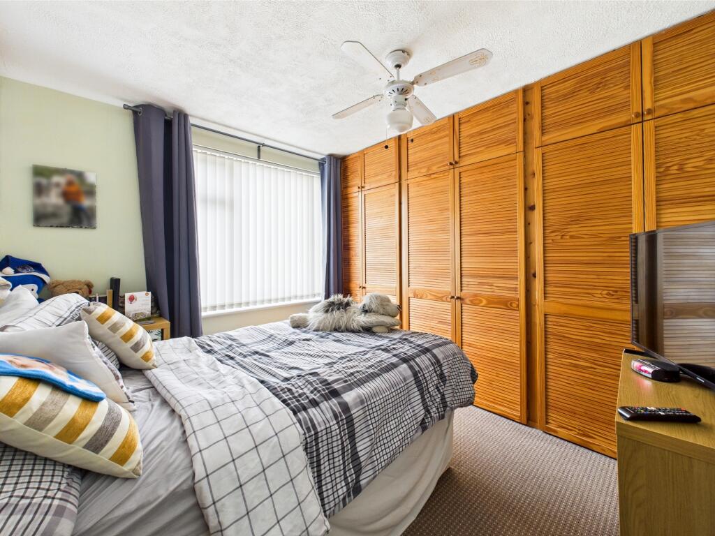 CAM05192G0-PR0073-STILL014