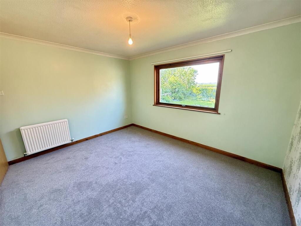 REAR BEDROOM 1