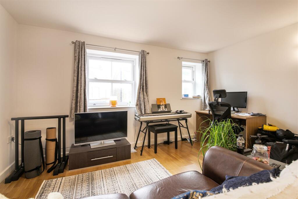 living room 2.jpg