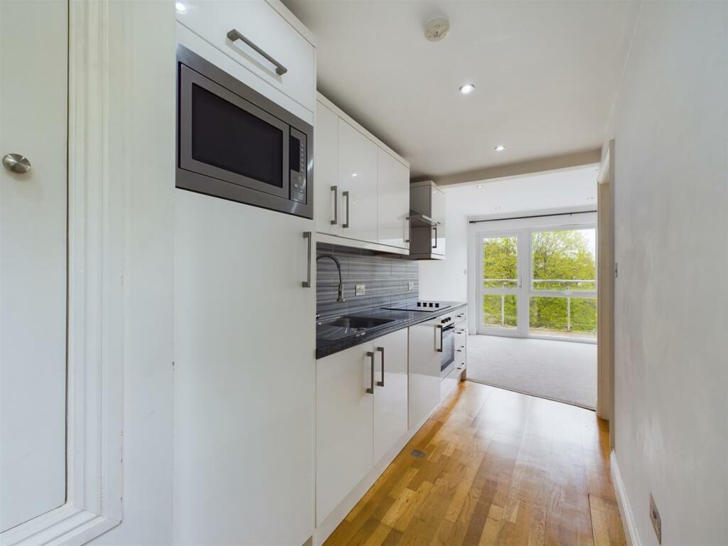 Kitchen angle