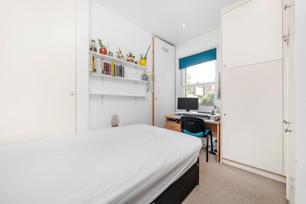 Bedroom 3.JPG