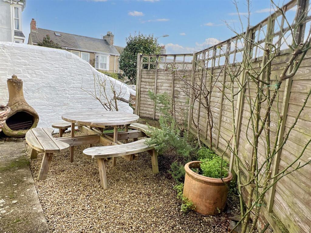 Garden Room, Gardens, Views