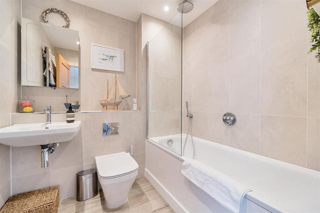 Cambric Chase Bathroom.jpg