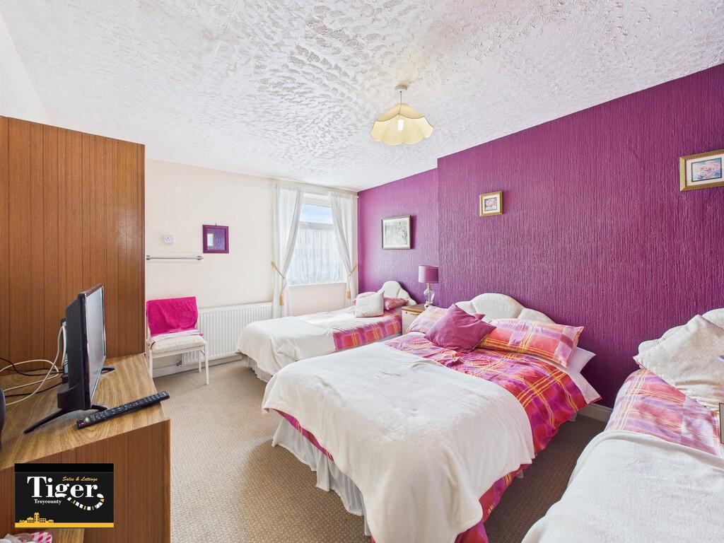 CAM03440G0-PR0383...