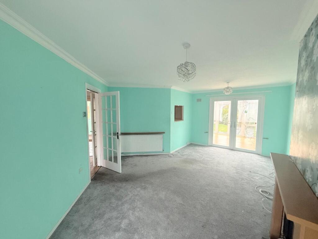 PHOTO-2025-04-18-12-55-53 9