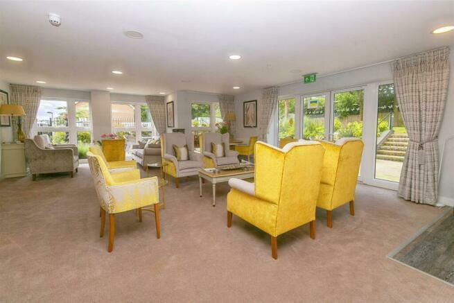 Communal Lounge.jpeg