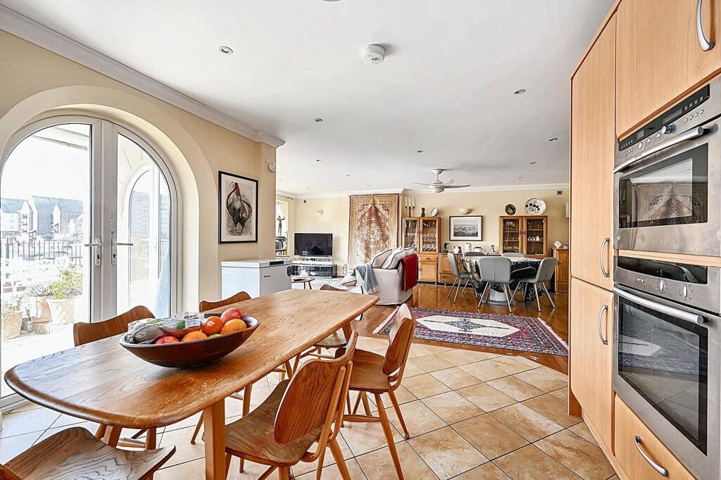 Open Planned Living Room and Kitchen