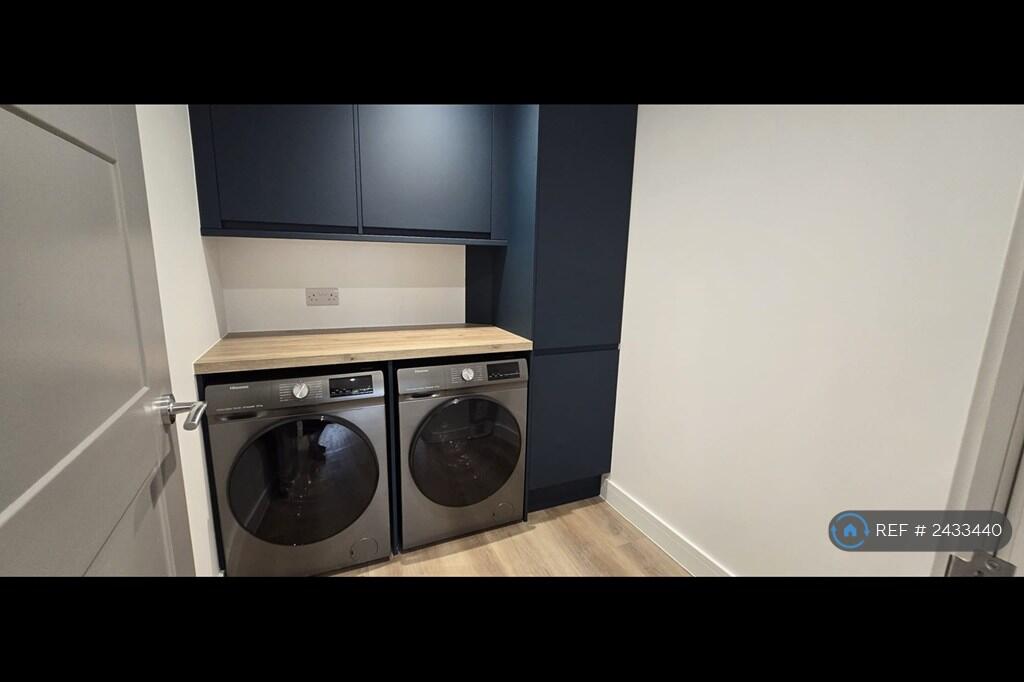 Communal Utility Room