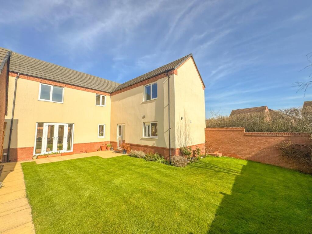 Lower Farm Way - Image-30.jpg