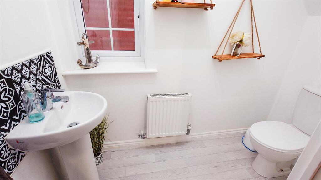 GROUND FLOOR WC