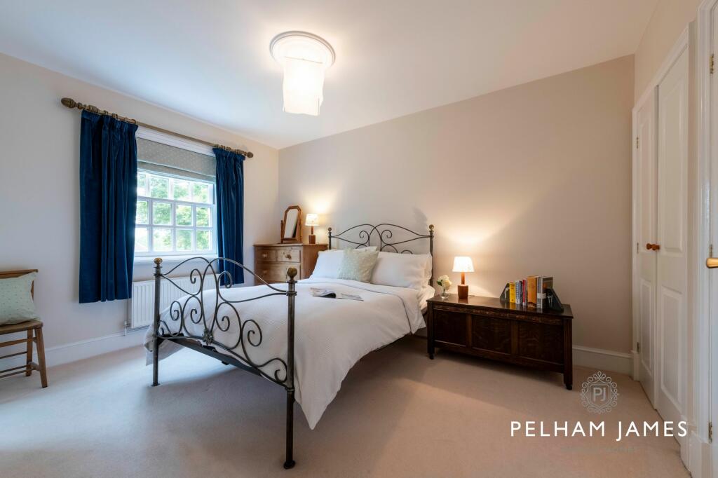 Principal Suite, Rutland House, Wothorpe Park