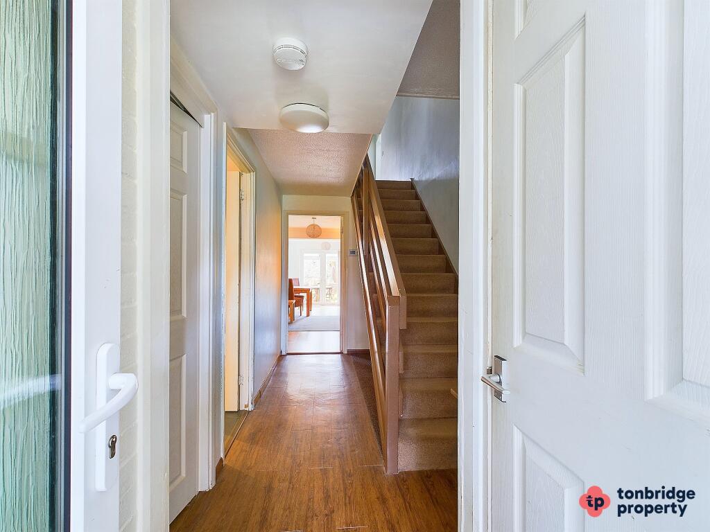 CAM03742G0-PR0016-STILL022