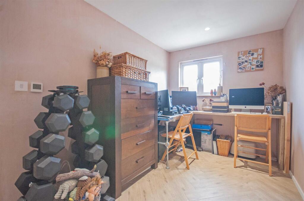 aS:B3.jpg