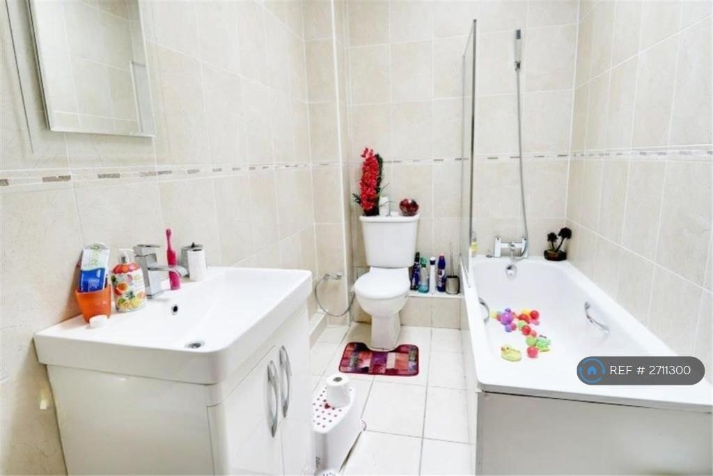 Ground Floor Bathroom