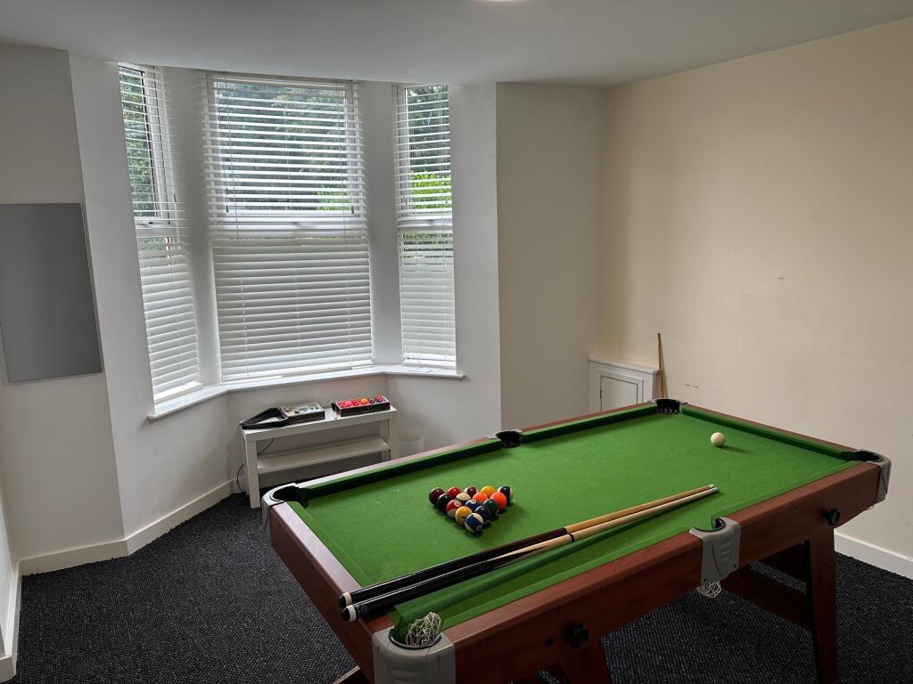 pool room