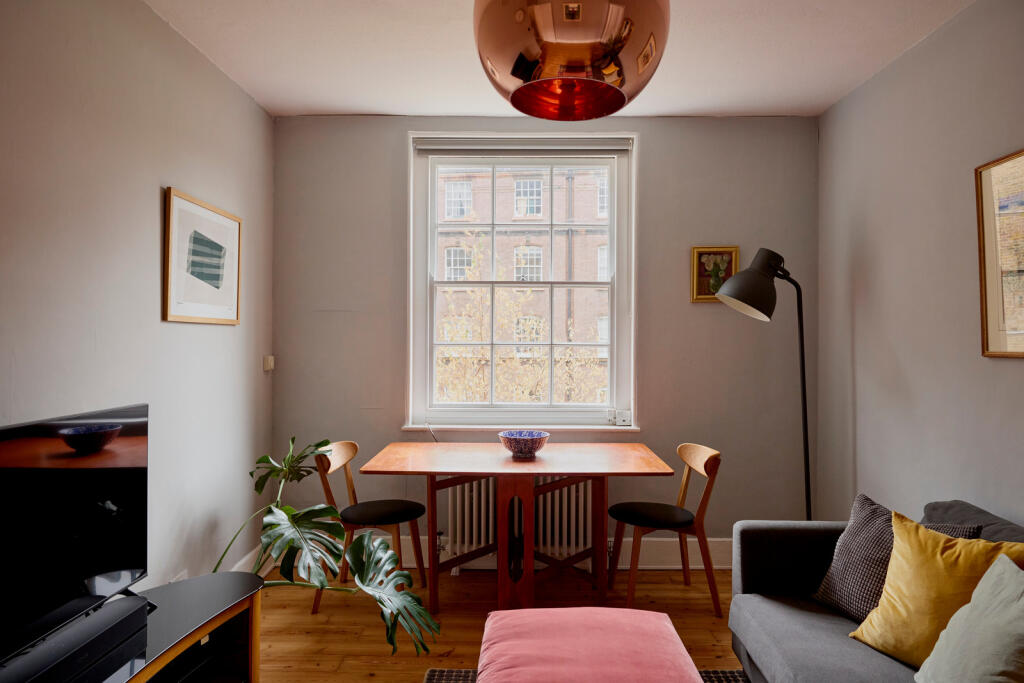 241155 - STEPNEY GREEN_HIRES_01.JPG