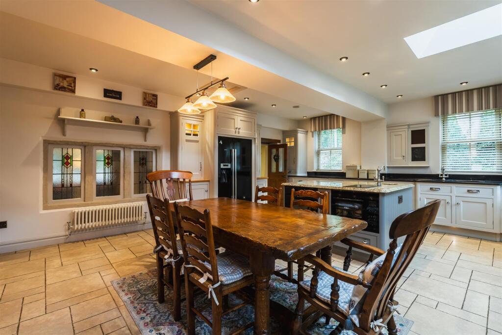 Dining Kitchen