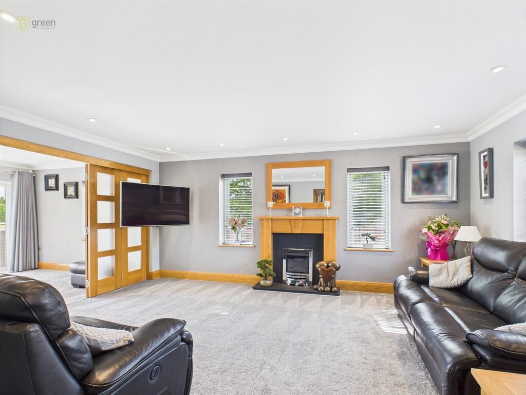 CAM03830G0-PR0156...