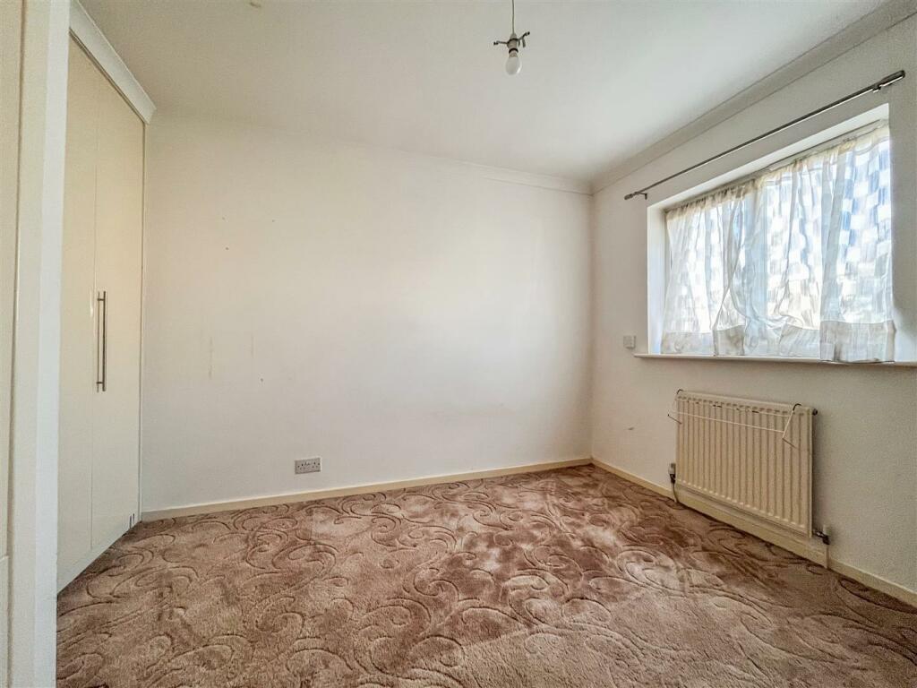 bed 2 image 2.jpg