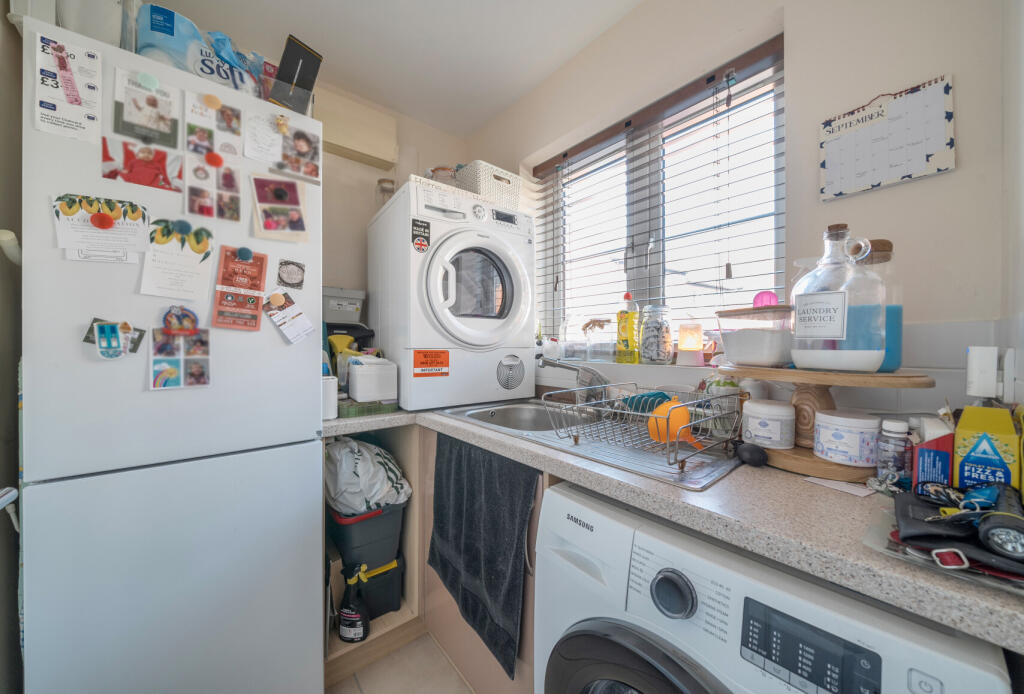 1348318-2-68cd67b...