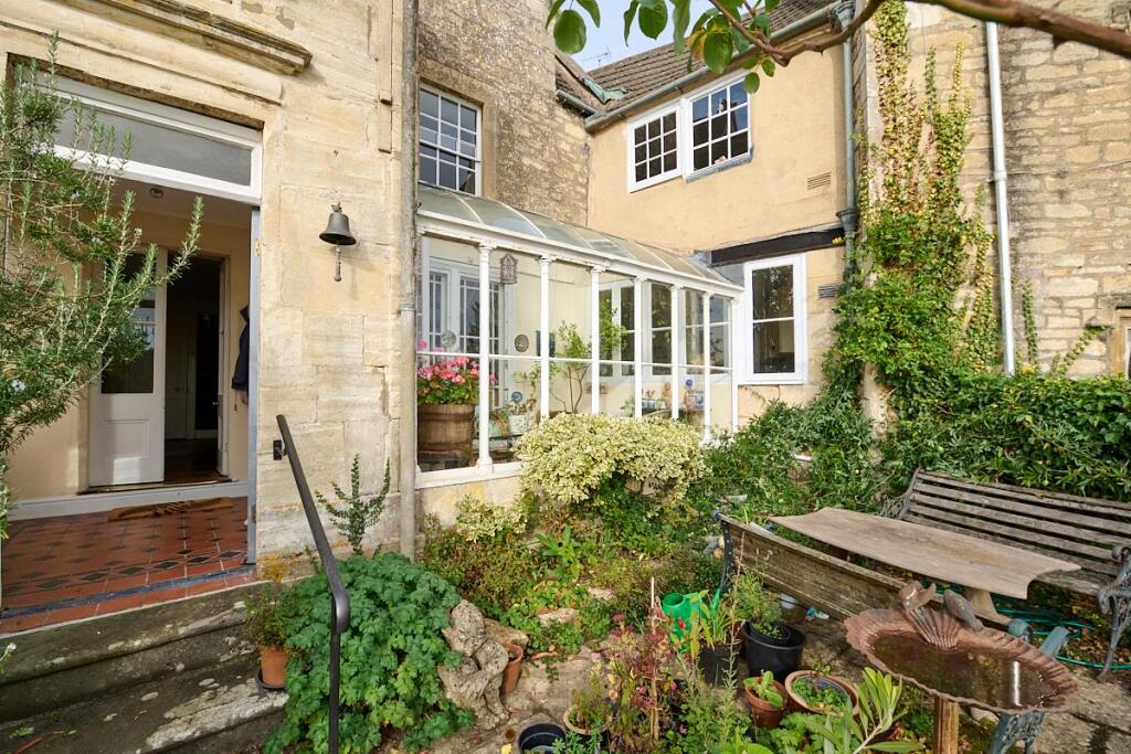 EXTERIOR LO RES_ 11.jpg