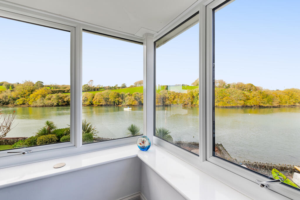 A14 - Embankment Rd, Flat 6 The Moorings, Kingsbri