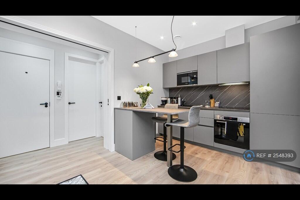 Open Plan Kitchen/Dining Space