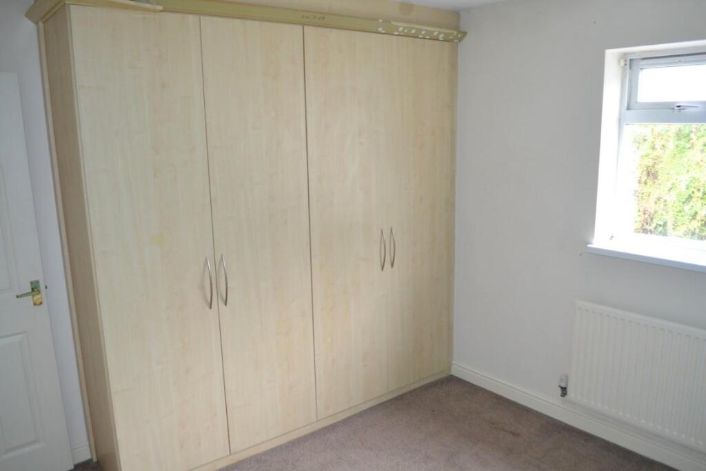 Bed 2 (Medium).JPG