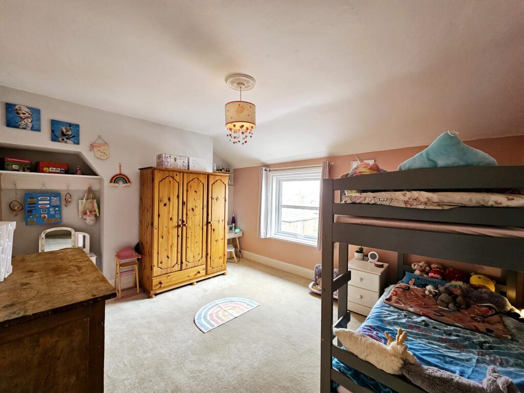 94b2dc78-a67f-48a5-93e7-0558020e9385