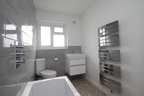 bathroom add pics