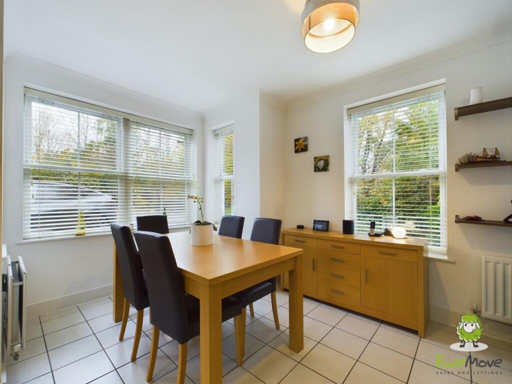Kitchen - Diner 