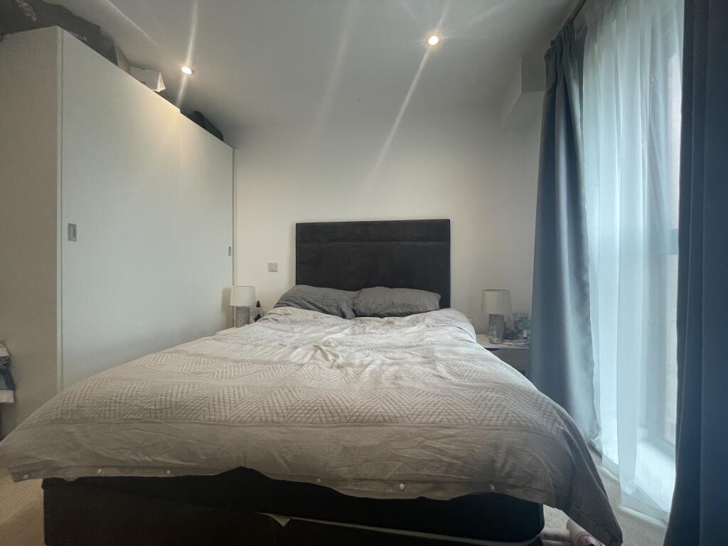 21 Leylands House12