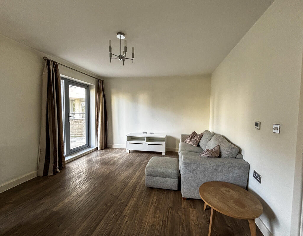 lounge 3