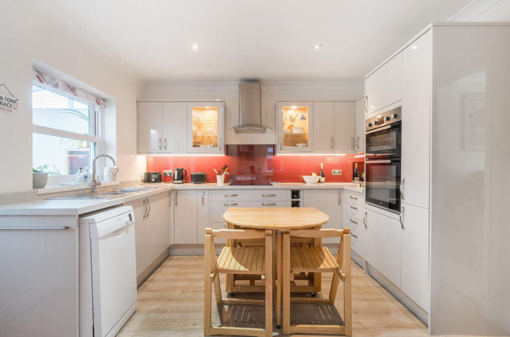 1383417-1-69207cc...