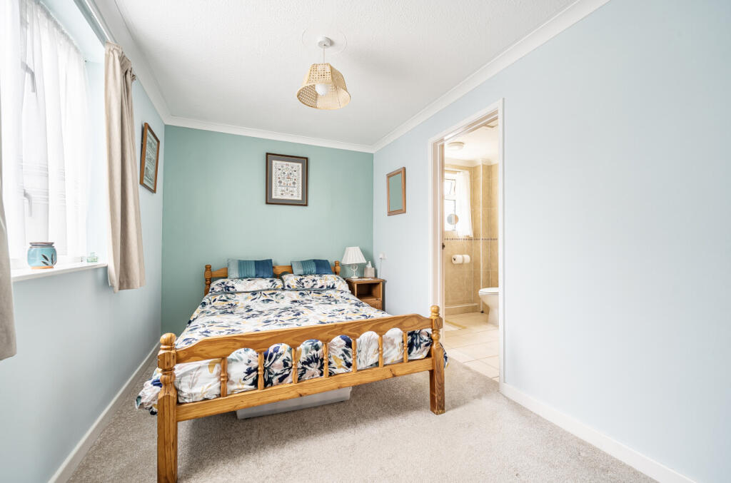 1303040-12-684312...