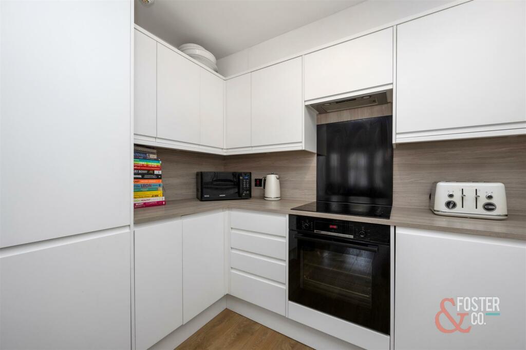 Clarendon Villas, 53b-007.JPG
