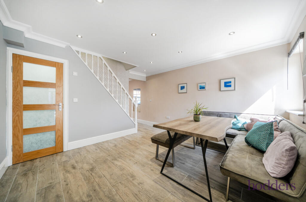 50428ea3-2285-4c2...