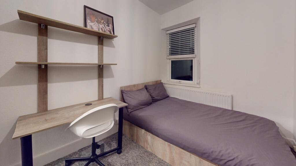 2-Yew-Terrace-Claver