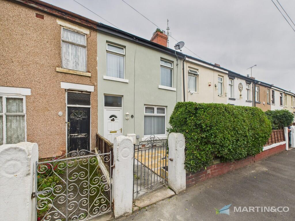 CAM02318G0-PR0532...