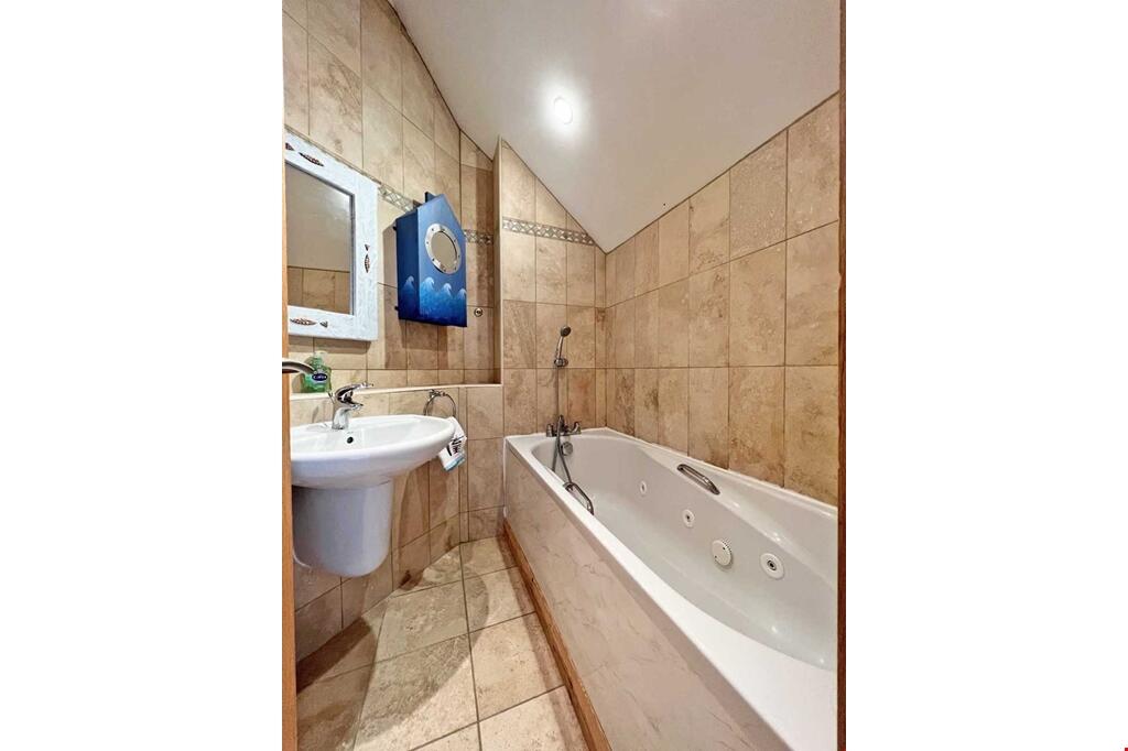 af7b1890-487b-49d2-abd8-1c9ca030749d