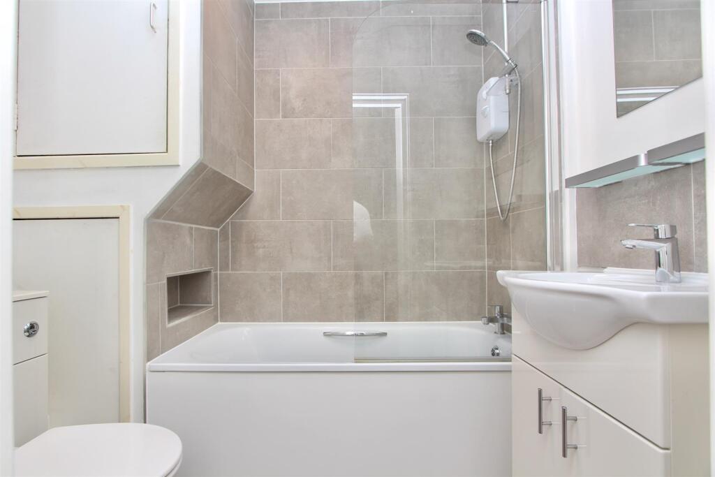 Shakespeare Walk, N16