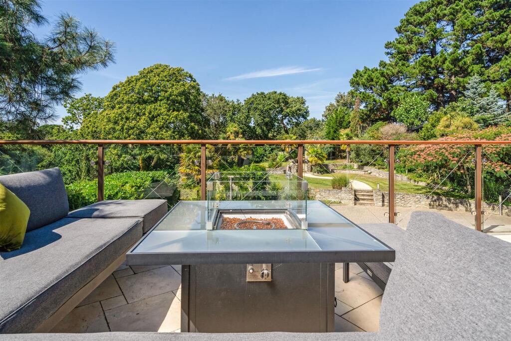 11 Brudenell Avenue 323847 (33).jpg