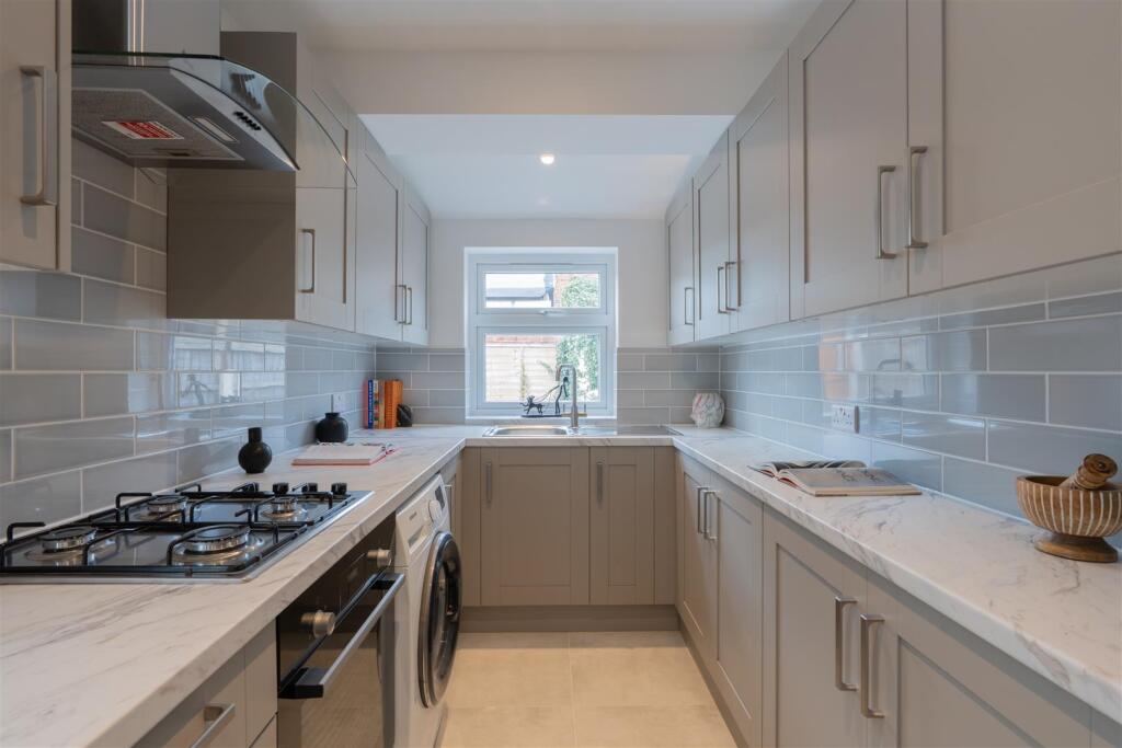 19 Spencer Street-2.jpg