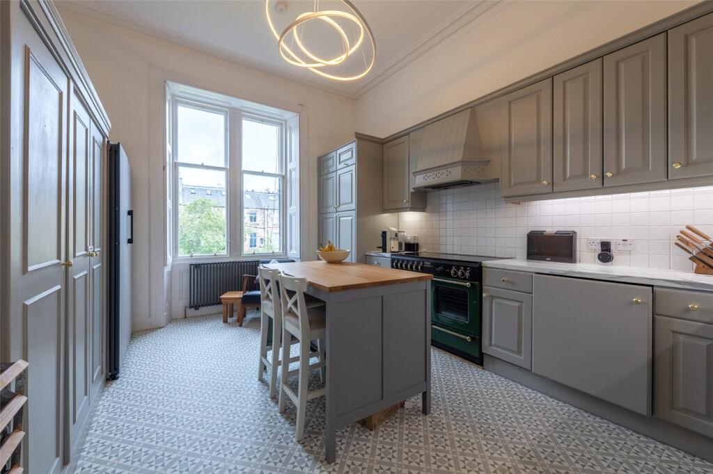 16 Glenorchy Terrace