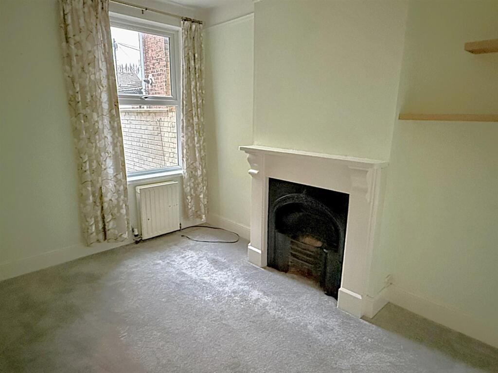 Dining Room.jpg