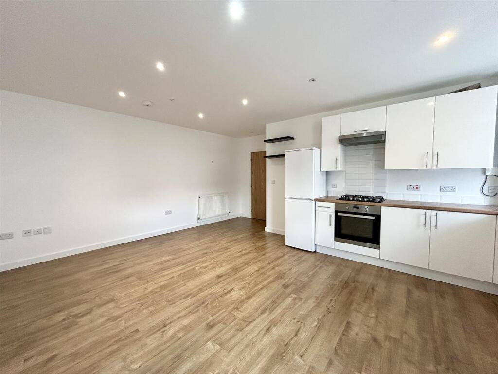 Kitchen/Living.jpeg