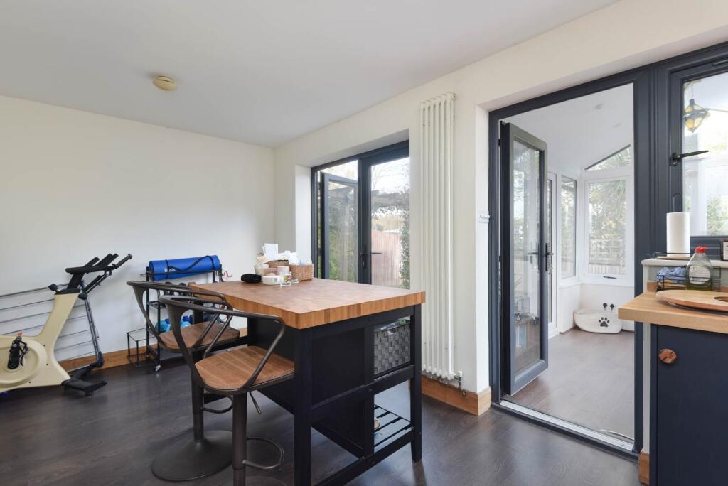 Cherrywood Rise, Ashford