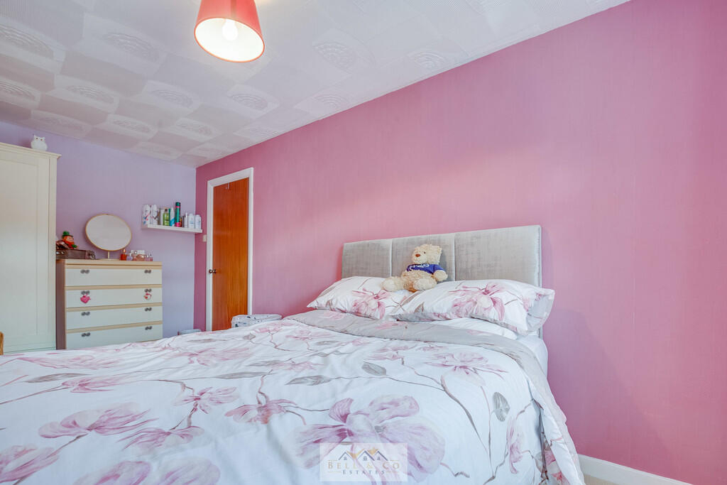 Bedroom 2.3